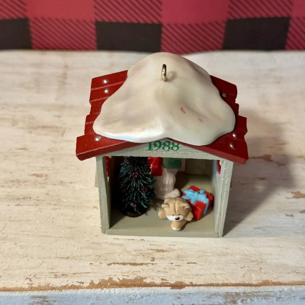 1988 Hallmark Our Clubhouse Vintage Christmas Collectors Club Keepsake Ornament
